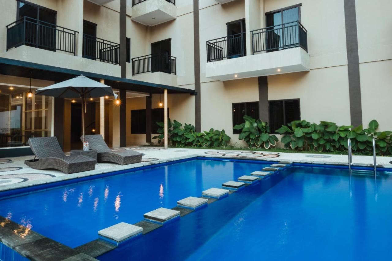Panfila Hotel Kuta  Exterior photo